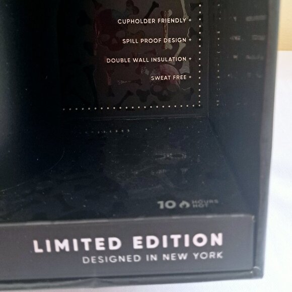 Hydrapeak Limited Edition Halloween Bling Bedazzled Skull Tumbler. BNWT/BOX. - Picture 8 of 10